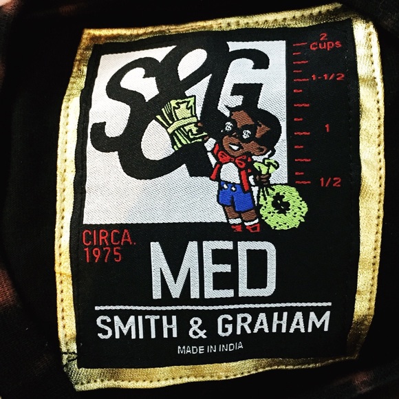 💎Smith & Graham Flag Skull T-Shirt - Picture 4 of 4